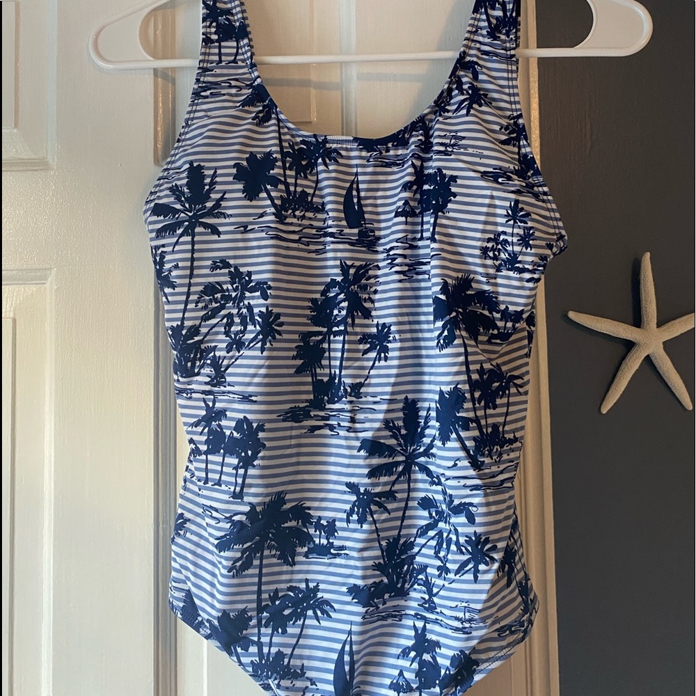 vineyard vines bathing suit